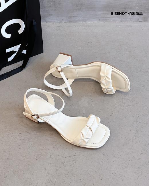 新品云朵百搭时装凉鞋689B32553 商品图2