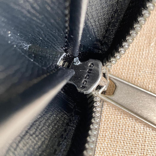 Gucci黑色老花长款钱包 商品图6