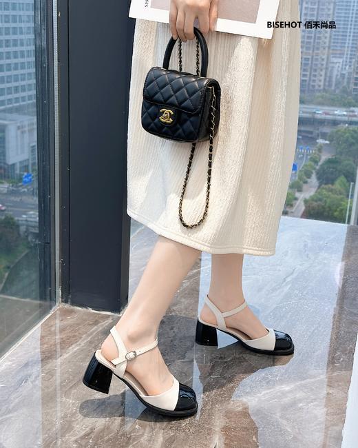 新品拼接头小香风中空鞋798B32579 商品图1