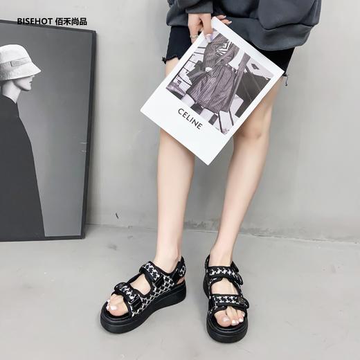 新品千鸟格松糕底休闲凉鞋431B32572 商品图5