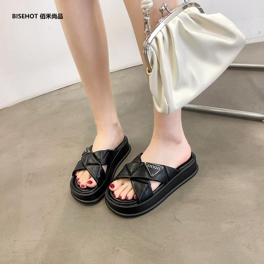 新品百搭松糕底交叉带拖鞋949B32564 商品图2
