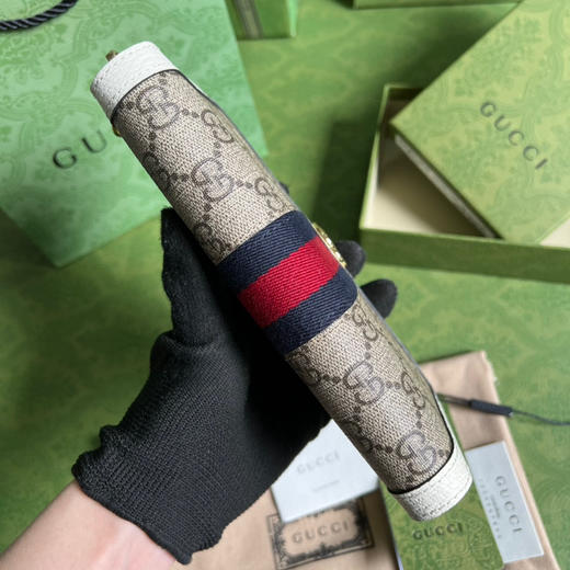 Gucci白色老花长款钱包 商品图3