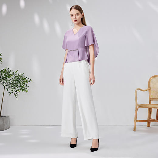 EITIE爱特爱温柔飘逸V领收腰小上衣紫色气质通勤显瘦夏新款B13128 商品图3