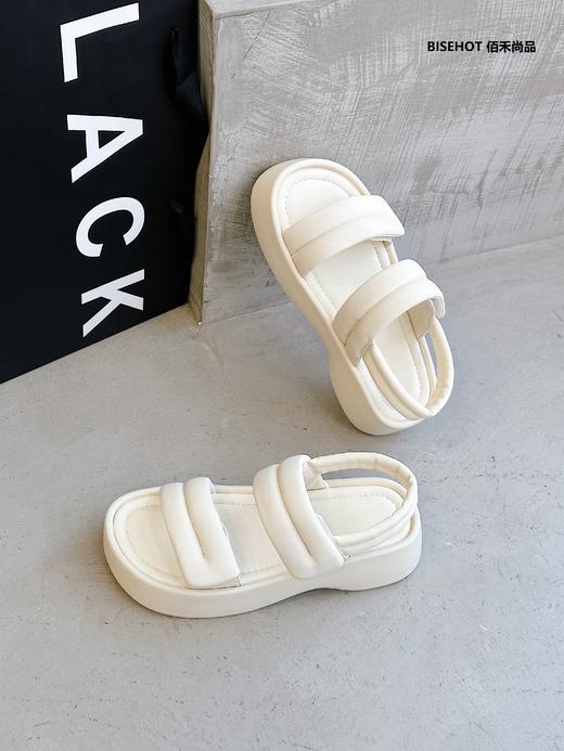 新品松糕底网红休闲凉鞋689B32552 商品图4