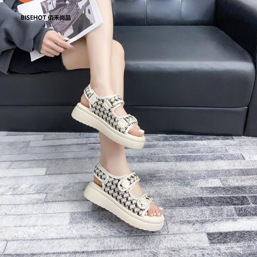 新品千鸟格松糕底休闲凉鞋431B32572 商品图1