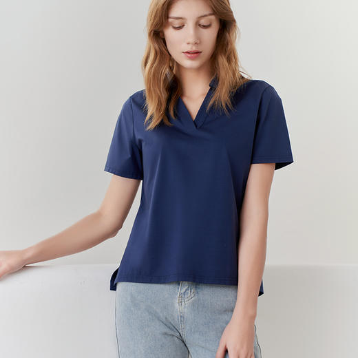 【V领短袖T恤】23年春夏新品女士上衣纯色不对称薄款短袖上衣 商品图1