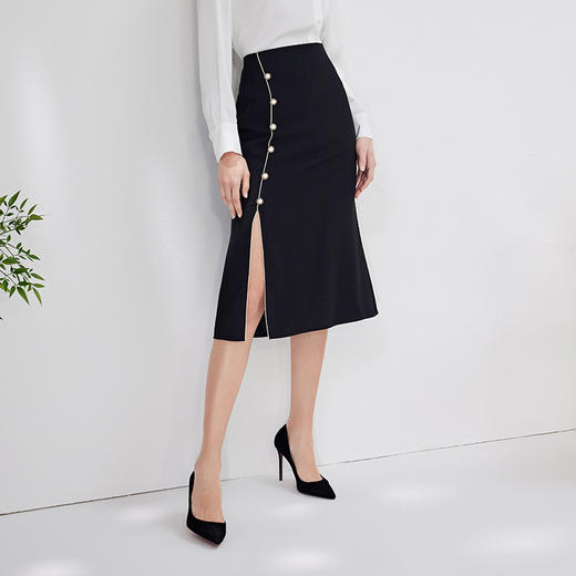 EITIE爱特爱优雅气质鱼尾开叉包臀黑色半身裙显瘦通勤oL夏新款B2306120 商品图2