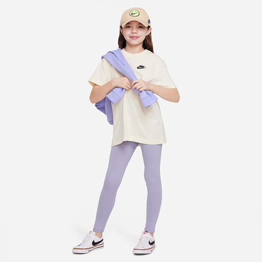 Nike Sportswear 大童（女孩）T恤 FD0927 商品图3