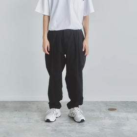 is-ness CHANGE POCKET TUCK PANTS 机能侧面双口袋锥形宽松长裤