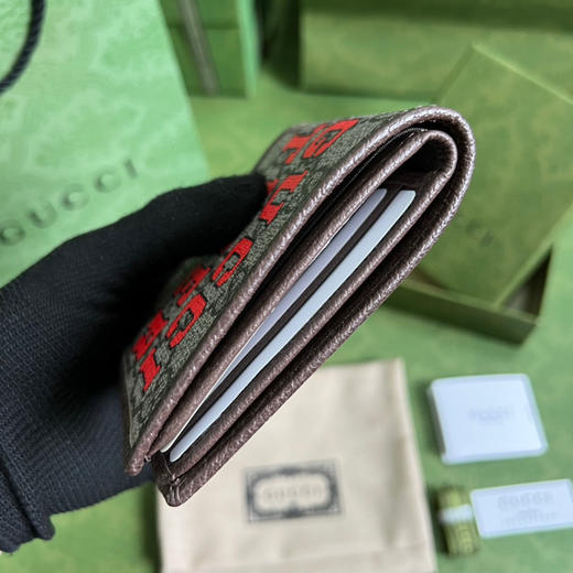 Gucci 英文印花钱包 商品图2