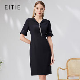 EITIE爱特爱高级感V领钉珠收腰黑色连衣裙显瘦通勤干练夏季新款B07168