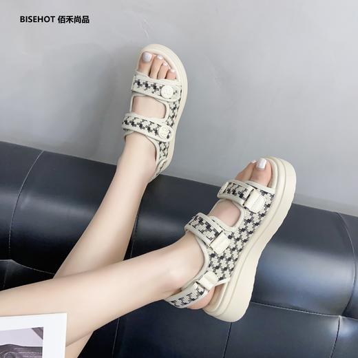 新品千鸟格松糕底休闲凉鞋431B32572 商品图2