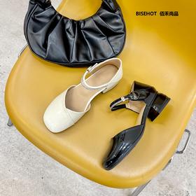 新品圆头漆皮中空鞋829B32511