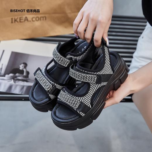 新品松糕底百搭休闲凉鞋431B32568 商品图2