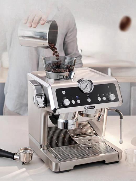 德龙Delonghi 半自动咖啡机家用泵压式 EC9355.M 商品图3