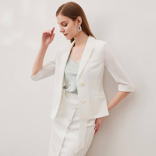 EITIE爱特爱夏季新款纯色五分袖小西装修身短外套7003707 商品图2
