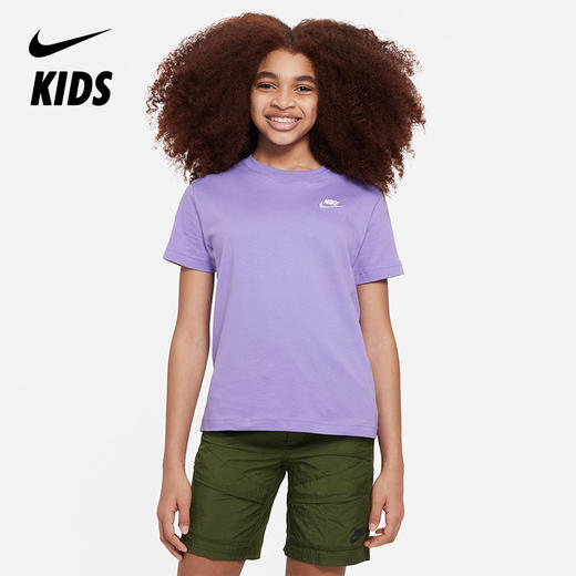 Nike Sportswear 大童（女孩）T恤 FD0927 商品图4