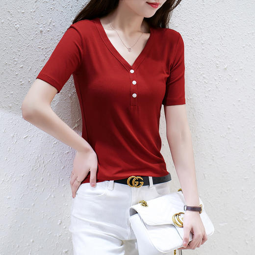 新款螺纹免烫白色V领短袖t恤女夏装内搭显瘦半袖钉扣莫代尔体恤衫_HLY 商品图1