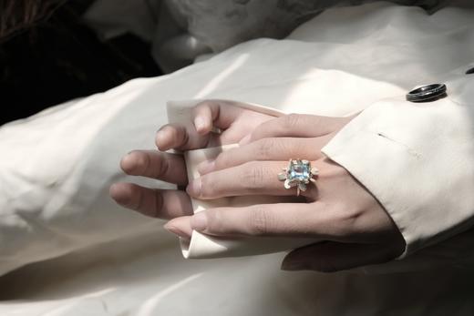 Fireflies  无尽夏宝石戒指 商品图5