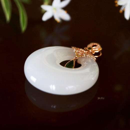 18K玫瑰金和田玉（白玉）镶钻吊坠--如梦醉/高抵扣35*10mm 商品图4