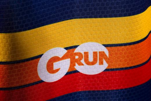 严素综合运动TEE,GoRun,男女通款, 速干 严素态度 商品图3