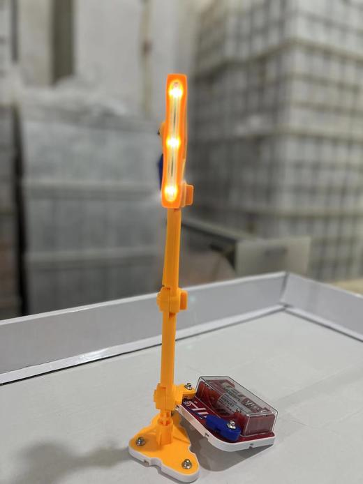 万向台灯（含半米红绿线） 商品图2