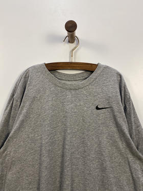 NIKE 耐克 The NIKE TEE 短袖T恤 _SST(L)