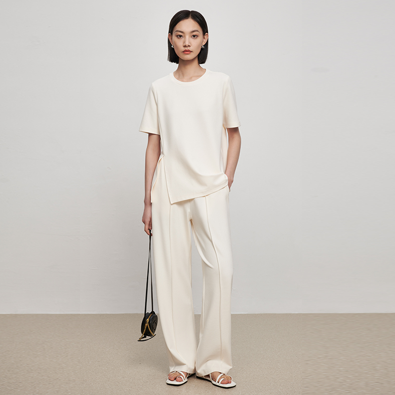 IN AND ON53221+53223华夫格白色时尚套装女短袖开叉上衣垂感显瘦阔腿休闲裤子两件套