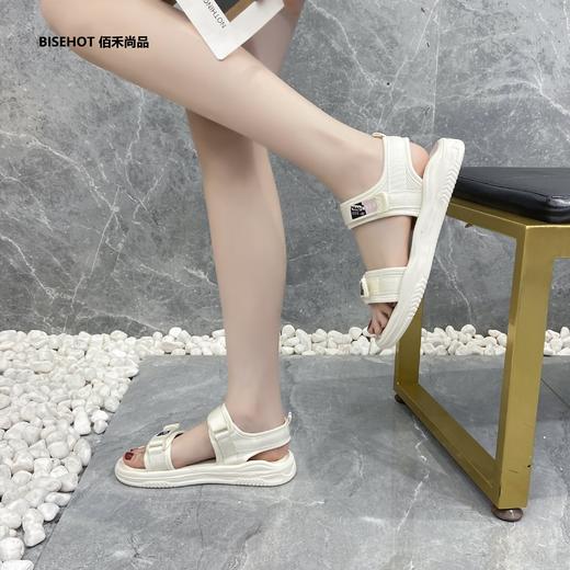 新品平底时尚休闲凉鞋431B32571 商品图1