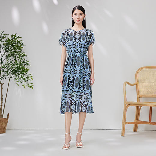 EITIE爱特爱夏款新品100%桑蚕丝优雅显瘦高腰舒适印花连衣裙7007728 商品图2