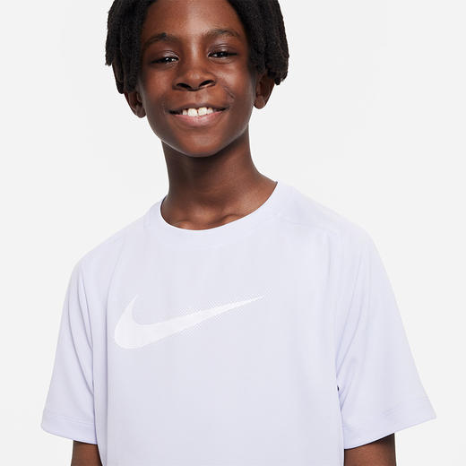 Nike Dri-FIT Multi+ 大童（男孩）图案训练上衣 DX5386 商品图2