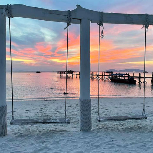 浪中岛夏日海湾度假村 SUMMER BAY 商品图2