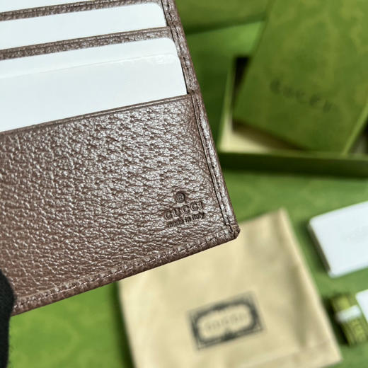 Gucci 英文印花钱包 商品图8