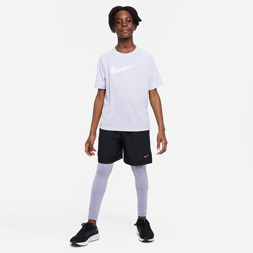 Nike Dri-FIT Multi+ 大童（男孩）图案训练上衣 DX5386 商品图3