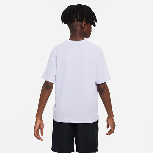 Nike Dri-FIT Multi+ 大童（男孩）图案训练上衣 DX5386 商品图1
