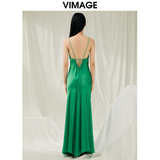 VIMAGE纬漫纪夏季新款性感吊带露背连衣裙礼服V1977501 商品图4