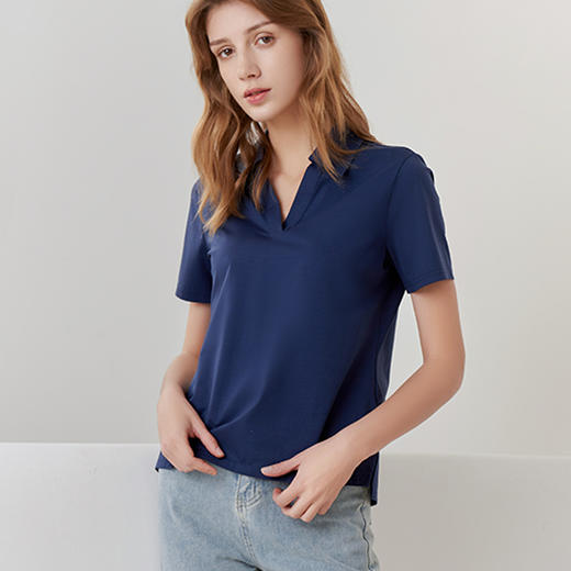 【V领短袖T恤】23年春夏新品女士上衣纯色不对称薄款短袖上衣 商品图0