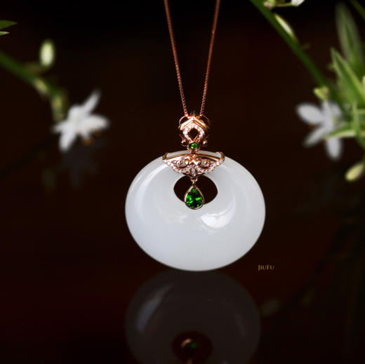 18K玫瑰金和田玉（白玉）镶钻吊坠--如梦醉/高抵扣35*10mm 商品图3