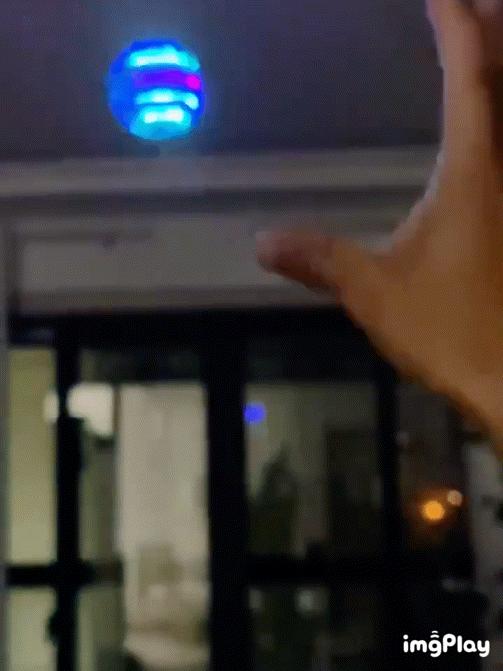 【应季好物】回旋魔法悬浮飞球 蓝色/玫红色 商品图1