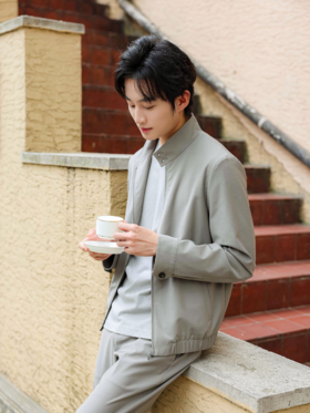 通勤有型 | 灰彩立领夹克套装