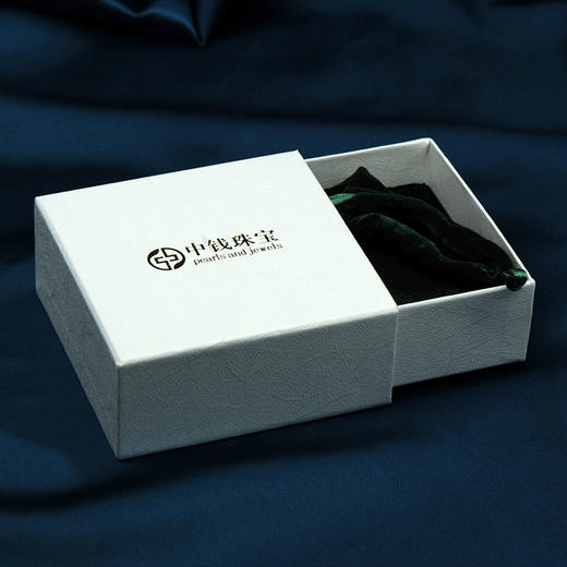 河南中钱   纯银999  花丝珐琅  复古镂空  烤蓝工艺  吊坠   含绳子  证书  精美首饰盒 商品图10