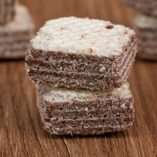 爱利地  榛仁可可酱/香草味威化饼干400g*2 商品图7