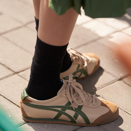 【经典佰搭 柔软细腻】鬼塚虎/Onitsuka Tiger运动鞋 男女鞋一脚蹬懒人鞋 运动帆布鞋 商品图0