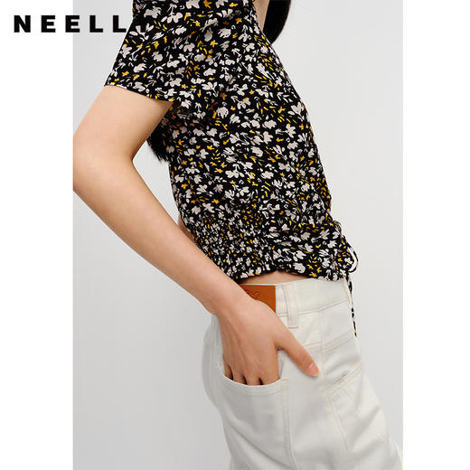 NEELLY纳俪商场同款V领短袖碎花衬衫女抽绳显瘦别致上衣夏季新款N23042R01043 商品图2