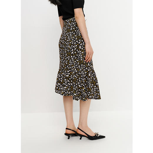 NEELLY纳俪商场同款优雅碎花半身裙女不规则包臀A字裙中长款夏季N23042E01065 商品图3