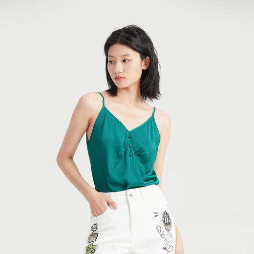 谜底V领小吊带女2023夏季新款纯色宽松细吊带上衣内搭236MN7104 商品图1