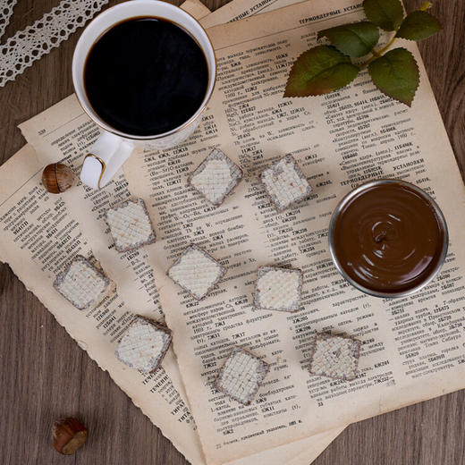 爱利地  榛仁可可酱/香草味威化饼干400g*2 商品图8