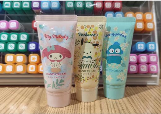 日本sanrio 库洛米美乐蒂玉桂狗 kitty卡通香味护手霜 唇膏 商品图2