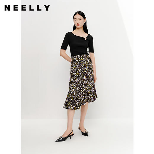 NEELLY纳俪商场同款优雅碎花半身裙女不规则包臀A字裙中长款夏季N23042E01065 商品图1