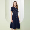 QF87D斯尔丽瑟俪2023夏季新款圆领门襟撞色绣花单排装饰扣收腰连衣裙 商品缩略图2